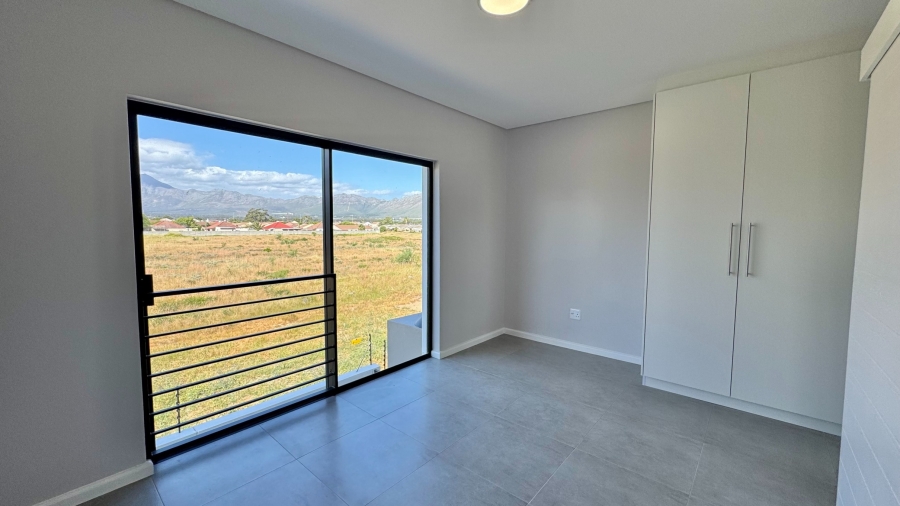 2 Bedroom Property for Sale in Gordons Bay Central Western Cape
